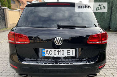 Внедорожник / Кроссовер Volkswagen Touareg 2013 в 