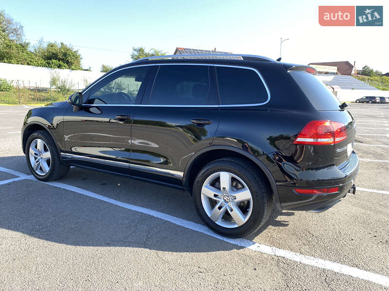Внедорожник / Кроссовер Volkswagen Touareg 2011 в Ужгороде фото 16 Внедорожник / Кроссовер Volkswagen Touareg 2011 в Ужгороде