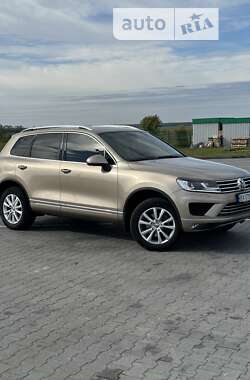 Volkswagen Touareg 2015