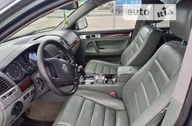 Позашляховик / Кросовер Volkswagen Touareg 2004 в Тячеві