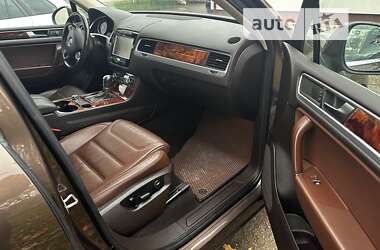 Внедорожник / Кроссовер Volkswagen Touareg 2011 в Ивано-Франковске