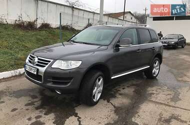 Внедорожник / Кроссовер Volkswagen Touareg 2007 в 