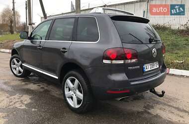 Внедорожник / Кроссовер Volkswagen Touareg 2007 в 