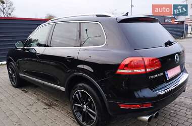 Внедорожник / Кроссовер Volkswagen Touareg 2010 в Ковеле