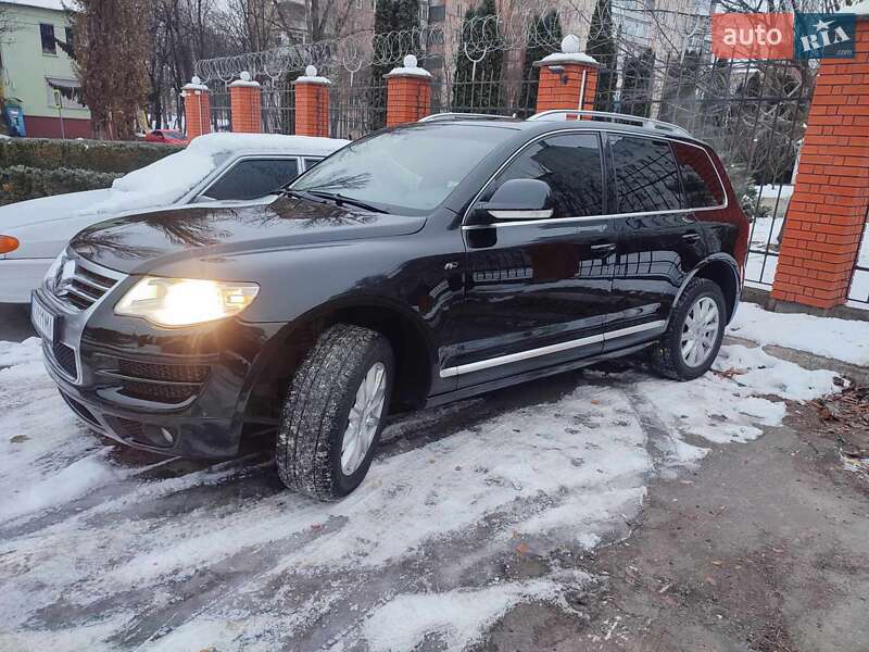 Позашляховик / Кросовер Volkswagen Touareg 2008 в Хмельницькому