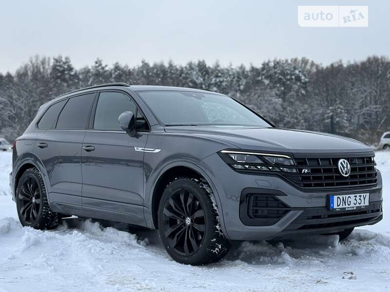 Позашляховик / Кросовер Volkswagen Touareg 2019 в Львові