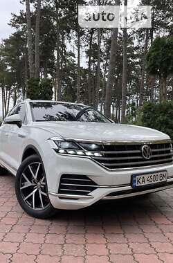 Внедорожник / Кроссовер Volkswagen Touareg 2019 в Виннице