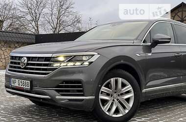 Внедорожник / Кроссовер Volkswagen Touareg 2020 в Львове