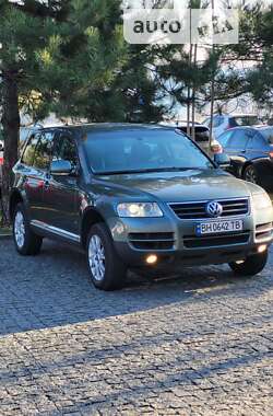 Внедорожник / Кроссовер Volkswagen Touareg 2004 в Подольске