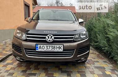 Внедорожник / Кроссовер Volkswagen Touareg 2010 в Ужгороде