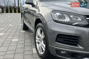 Внедорожник / Кроссовер Volkswagen Touareg 2012 в Дрогобыче