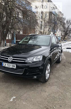 Позашляховик / Кросовер Volkswagen Touareg 2011 в Черкасах