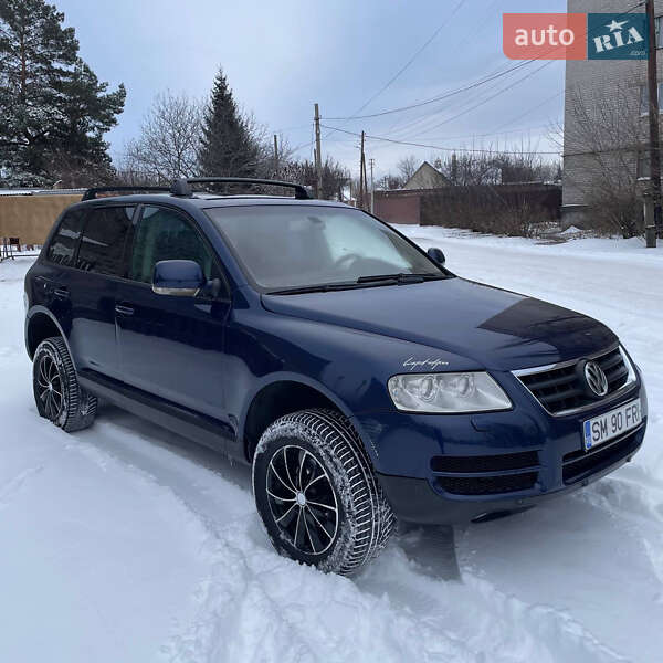 Внедорожник / Кроссовер Volkswagen Touareg 2004 в Славянске