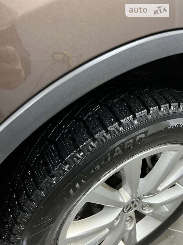 Внедорожник / Кроссовер Volkswagen Touareg 2011 в Луцке фото 51 Внедорожник / Кроссовер Volkswagen Touareg 2011 в Луцке