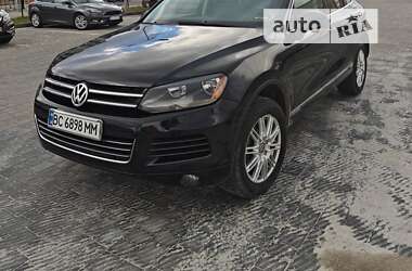 Позашляховик / Кросовер Volkswagen Touareg 2012 в Львові