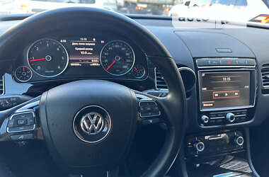 Внедорожник / Кроссовер Volkswagen Touareg 2016 в Кременчуге