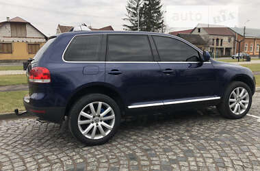 Внедорожник / Кроссовер Volkswagen Touareg 2005 в Виноградове