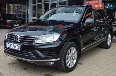 Внедорожник / Кроссовер Volkswagen Touareg 2017 в 