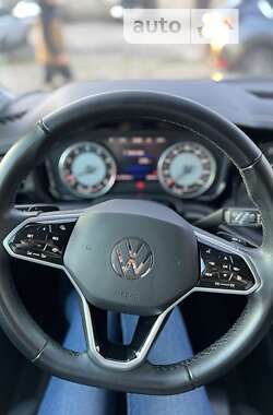 Внедорожник / Кроссовер Volkswagen Touareg 2020 в Запорожье