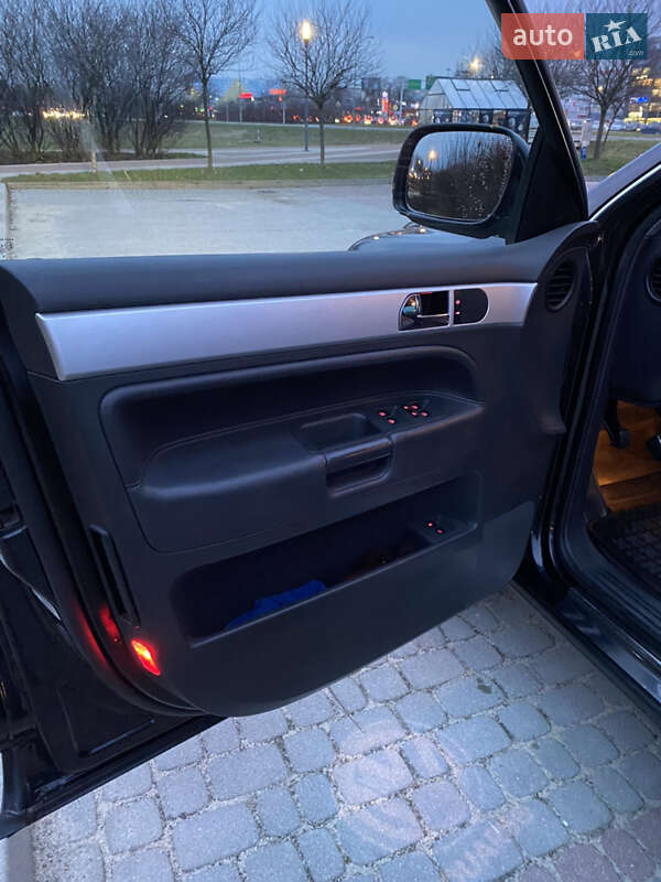 Внедорожник / Кроссовер Volkswagen Touareg 2005 в Самборе