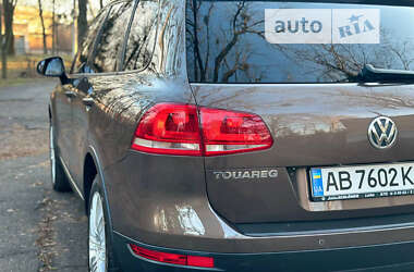 Внедорожник / Кроссовер Volkswagen Touareg 2010 в Виннице