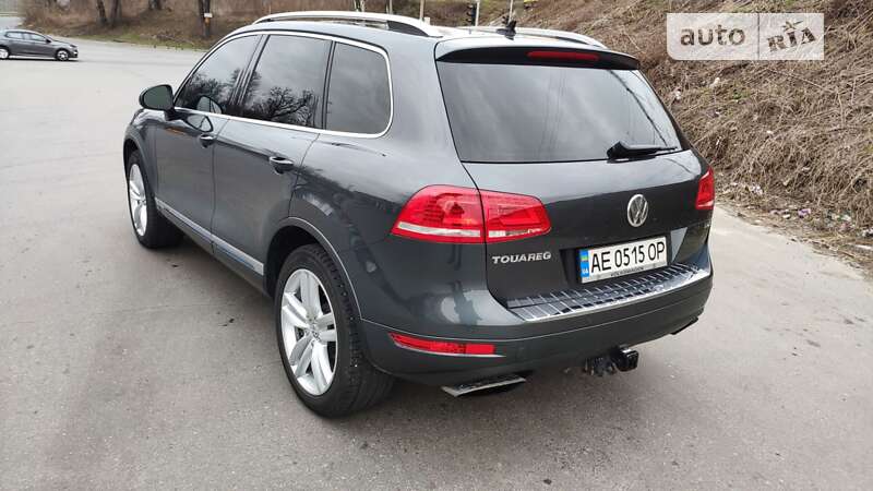 Внедорожник / Кроссовер Volkswagen Touareg 2013 в Днепре фото 24 Внедорожник / Кроссовер Volkswagen Touareg 2013 в Днепре