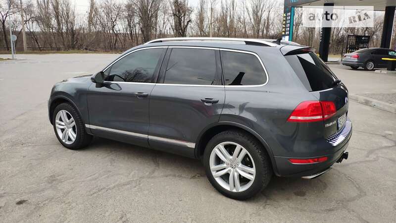 Внедорожник / Кроссовер Volkswagen Touareg 2013 в Днепре фото 32 Внедорожник / Кроссовер Volkswagen Touareg 2013 в Днепре