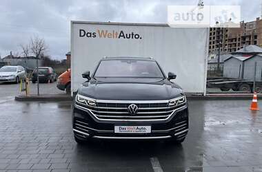Позашляховик / Кросовер Volkswagen Touareg 2021 в Івано-Франківську