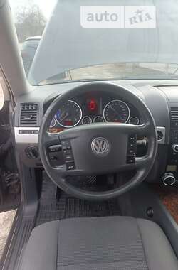 Внедорожник / Кроссовер Volkswagen Touareg 2009 в Знаменке