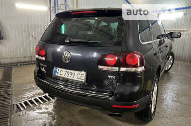 Внедорожник / Кроссовер Volkswagen Touareg 2009 в Горохове