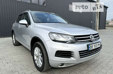 Внедорожник / Кроссовер Volkswagen Touareg 2010 в Луцке