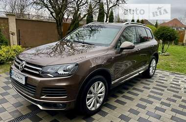 Позашляховик / Кросовер Volkswagen Touareg 2013 в Мукачевому