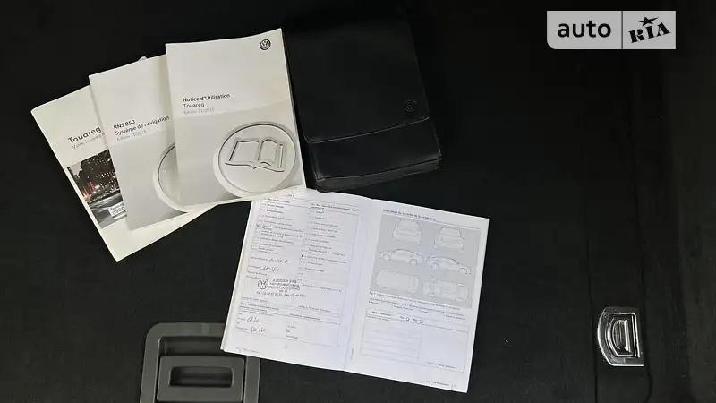 Внедорожник / Кроссовер Volkswagen Touareg 2016 в Стрые документ