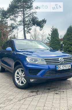 Позашляховик / Кросовер Volkswagen Touareg 2017 в Львові