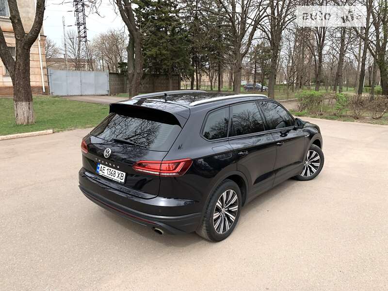 Внедорожник / Кроссовер Volkswagen Touareg 2020 в Кривом Роге