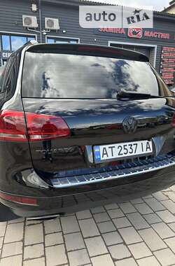 Внедорожник / Кроссовер Volkswagen Touareg 2013 в Ивано-Франковске