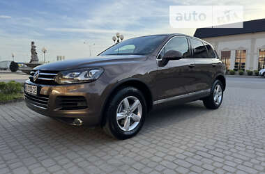 Внедорожник / Кроссовер Volkswagen Touareg 2013 в Мукачево