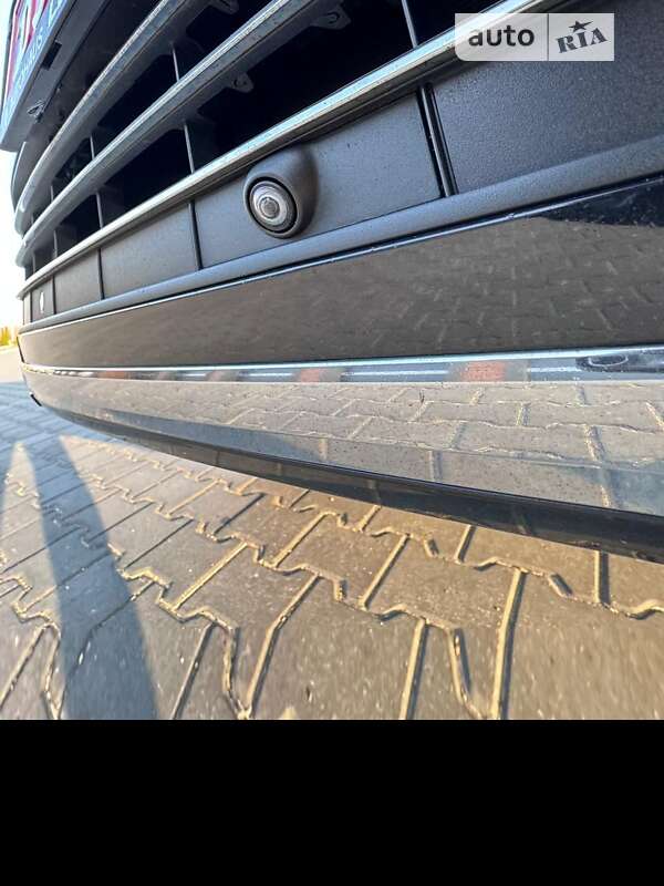 Внедорожник / Кроссовер Volkswagen Touareg 2016 в Черновцах фото 26 Внедорожник / Кроссовер Volkswagen Touareg 2016 в Черновцах