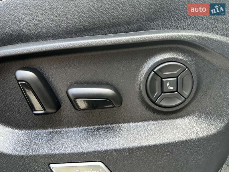 Внедорожник / Кроссовер Volkswagen Touareg 2018 в Ивано-Франковске фото 29 Внедорожник / Кроссовер Volkswagen Touareg 2018 в Ивано-Франковске