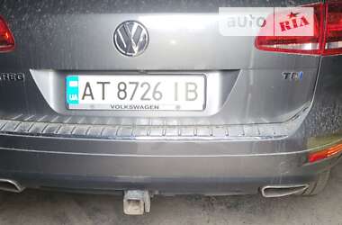 Позашляховик / Кросовер Volkswagen Touareg 2014 в Івано-Франківську