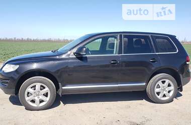 Позашляховик / Кросовер Volkswagen Touareg 2007 в Києві