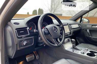 Позашляховик / Кросовер Volkswagen Touareg 2013 в Полтаві