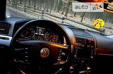 Внедорожник / Кроссовер Volkswagen Touareg 2005 в Виннице