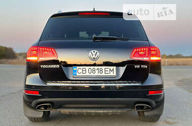 Внедорожник / Кроссовер Volkswagen Touareg 2013 в Прилуках