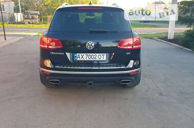 Позашляховик / Кросовер Volkswagen Touareg 2014 в Нових Санжарах