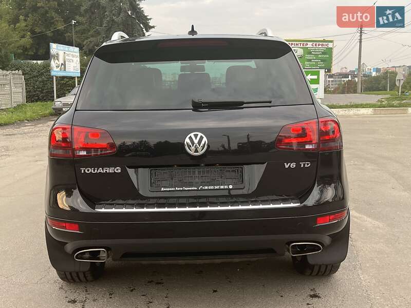 Позашляховик / Кросовер Volkswagen Touareg 2010 в Вінниці