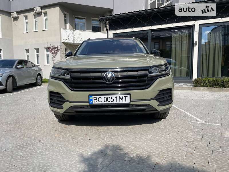 Внедорожник / Кроссовер Volkswagen Touareg 2021 в Львове