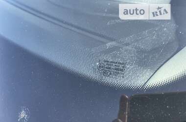 Внедорожник / Кроссовер Volkswagen Touareg 2016 в Кривом Роге