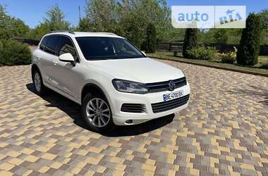 Внедорожник / Кроссовер Volkswagen Touareg 2011 в Южноукраинске