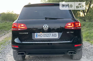 Внедорожник / Кроссовер Volkswagen Touareg 2011 в Тернополе